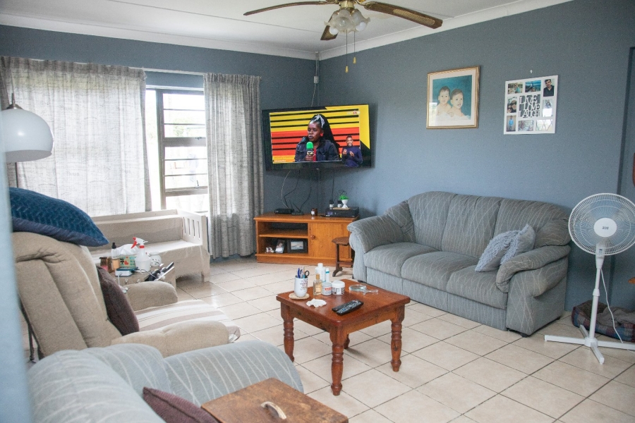 4 Bedroom Property for Sale in Beacon Bay Eastern Cape